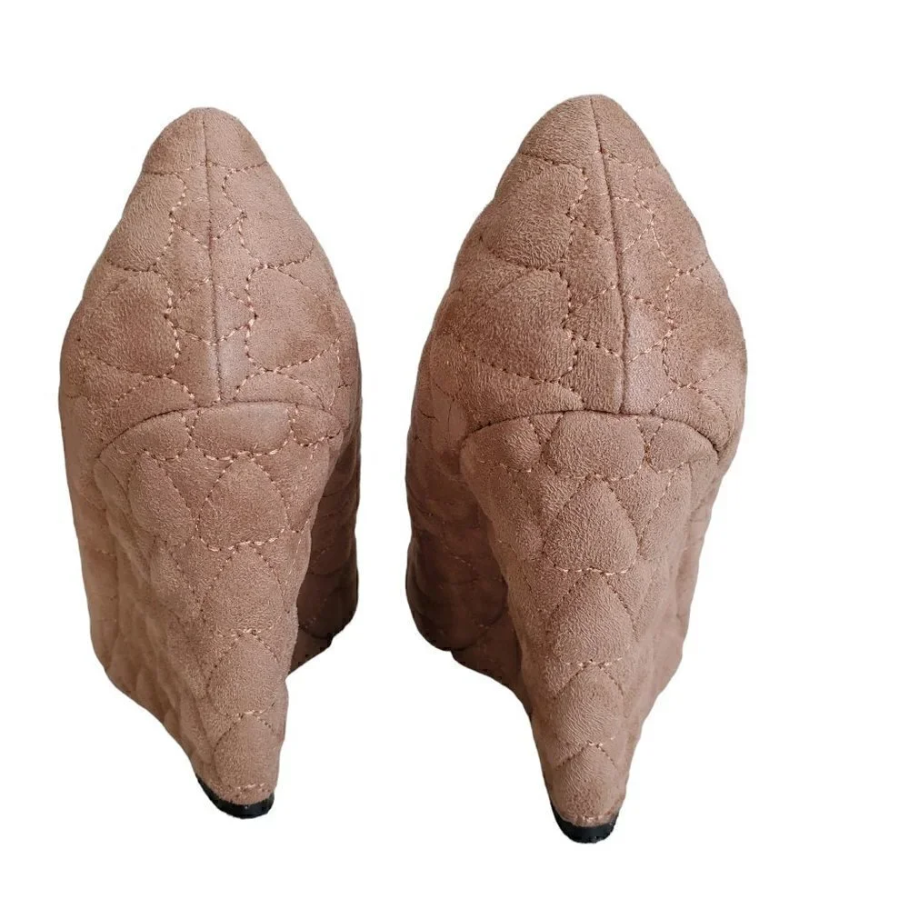 Herstyle taupe wedged